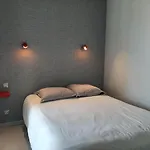 T2 Confort Centre-ville Vieux-boucau Avec Parking Privatif Et Proche Des Plages - Fr-1-239-926 Apartamento