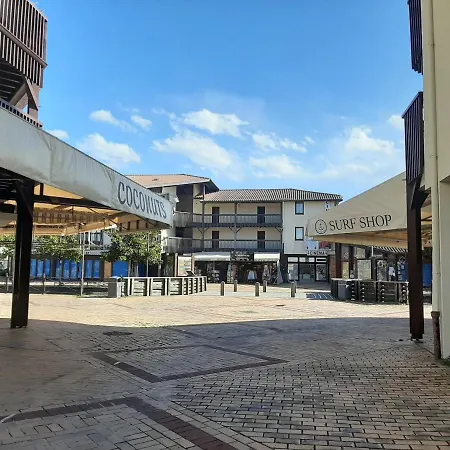 T2 Confort Centre-ville Vieux-boucau Avec Parking Privatif Et Proche Des Plages - Fr-1-239-926 Apartamento *
